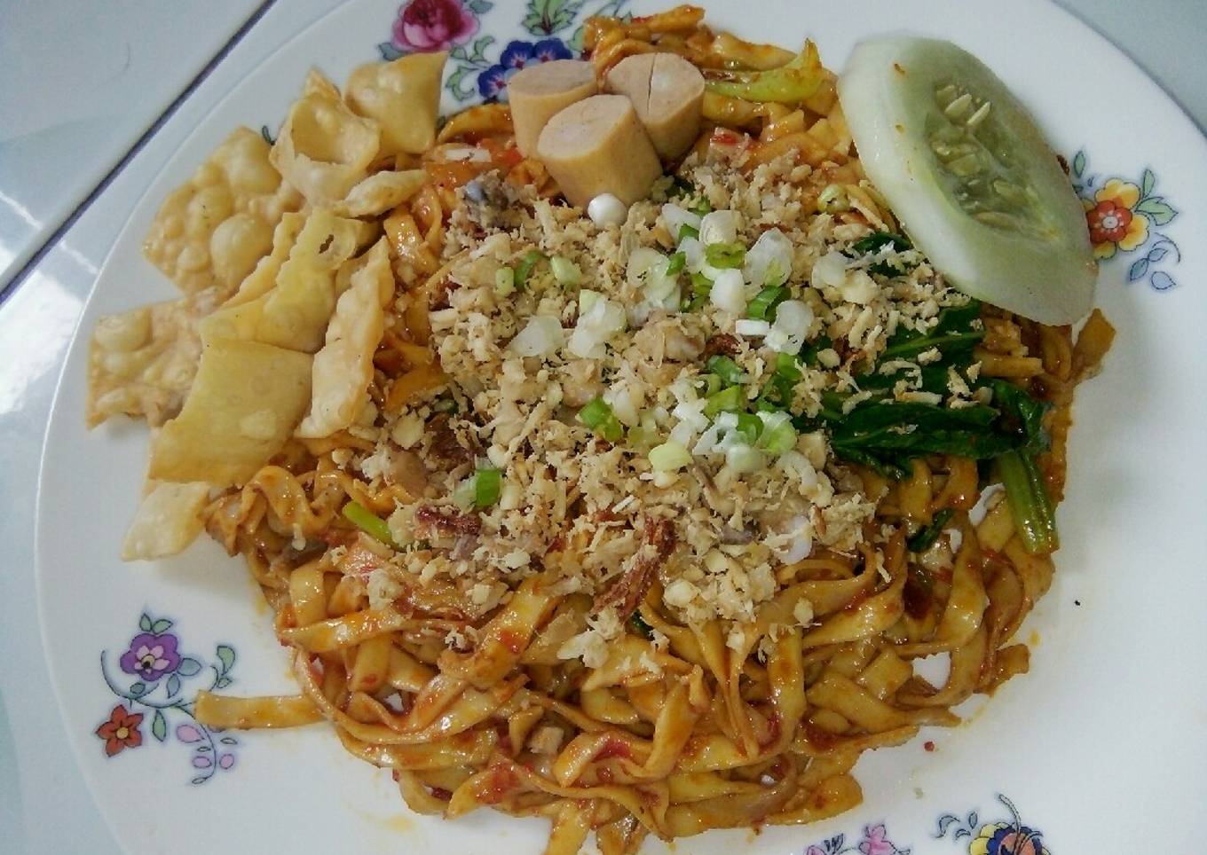 Mie balado ayam kering