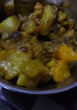 A picture of Potato Mango Sabji.