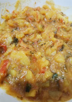 A picture of Aloo pyaaz ka salan.