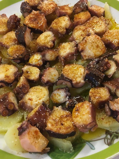 Una foto de Pulpo a la gallega