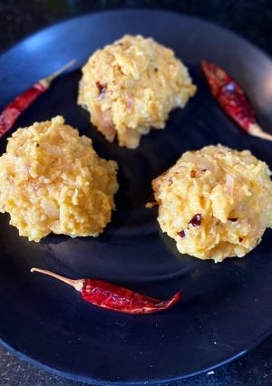 A picture of Aloo Bharta- Indian Mashed Potatoes.