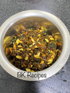 பாவக்காய் பொரியல் (paavaikai poriyal recipe in tamil) செய்முறை முக்கிய புகைப்படம்