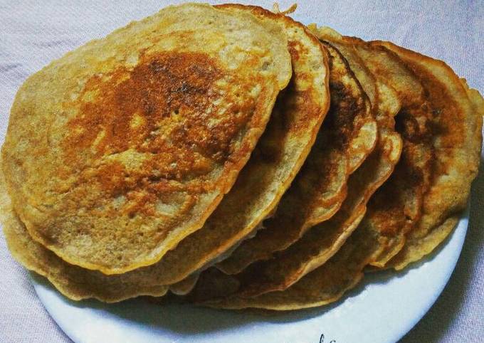 Healthy Atta Banana Pancakes Recipe