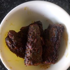 A picture of Dry masala karela.