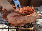 Una foto de cerdo asar a la brasa