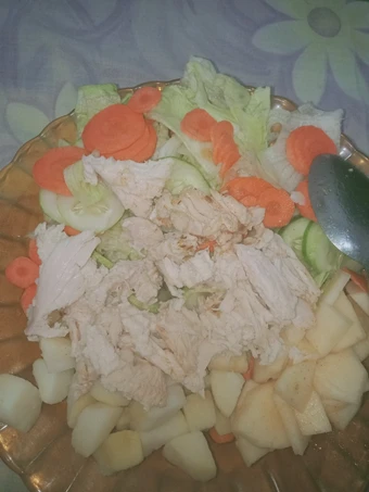 Cara Sederhana Menyiapkan Resep  Salad simple untuk diet yang Bisa Manjain Lidah, Enak Banget