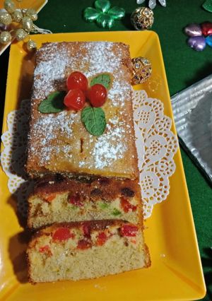 A picture of Fruit Cake.