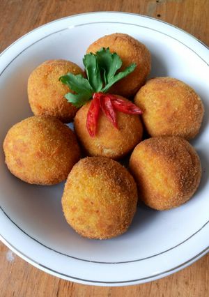 Foto resep Bola Tempe isi Telur Puyuh