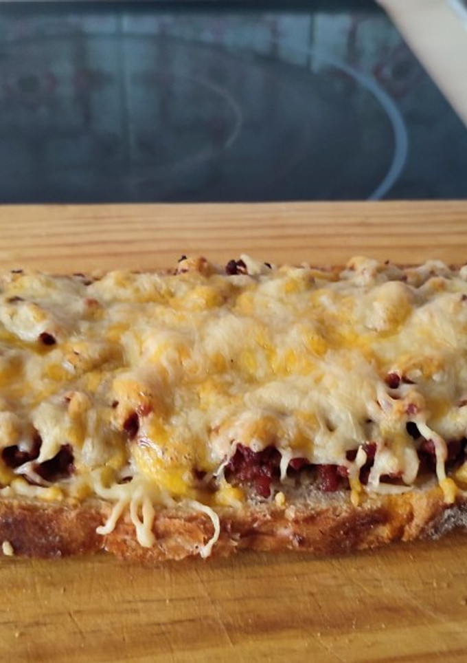 Una foto de Tosta de carne
