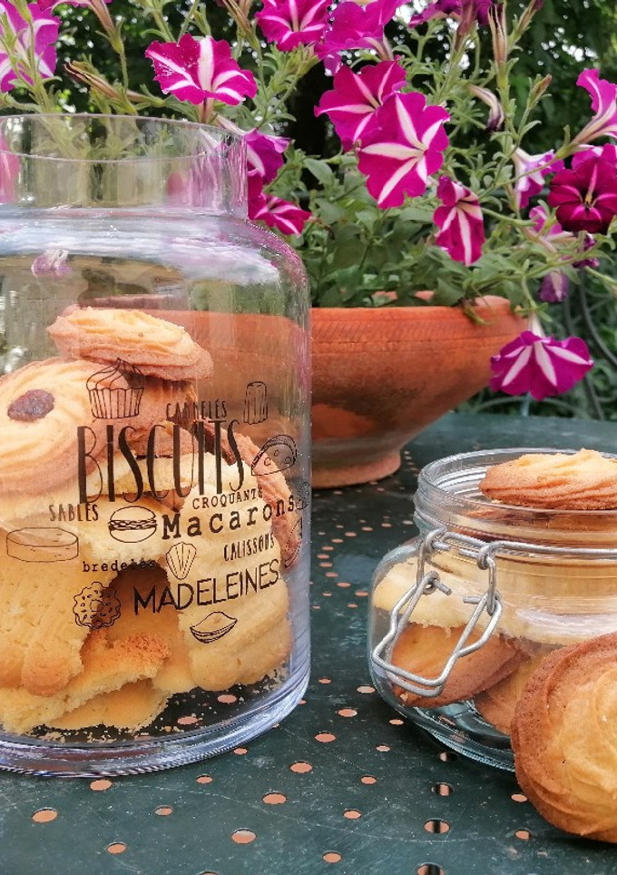 Una foto de Galletas de mantequilla con manga pastelera