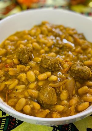 Une photo de Haricot blanc curry au boulettes de bœuf