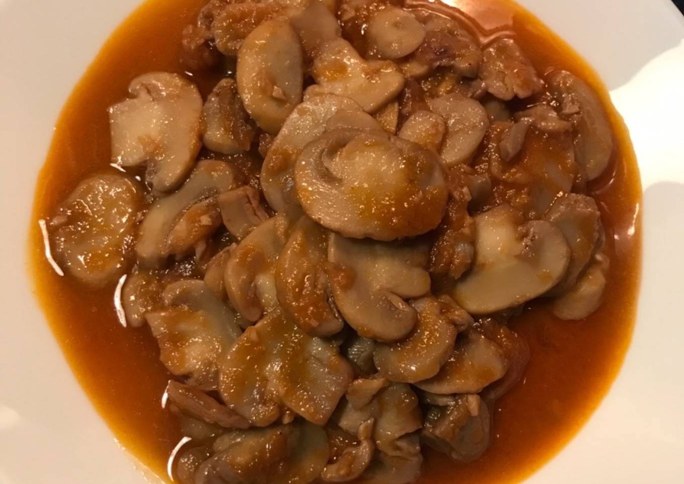Champiñones al Ajillo con Pimentón (Thermomix)
