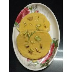 A picture of Mango Kulfi.