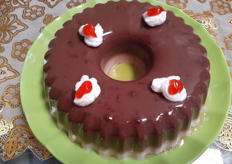 Puding coklat lapis susu