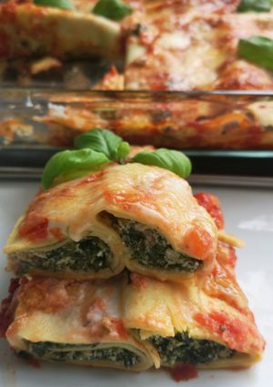 O poză a rețetei Cannelloni cu spanac și ricotta.