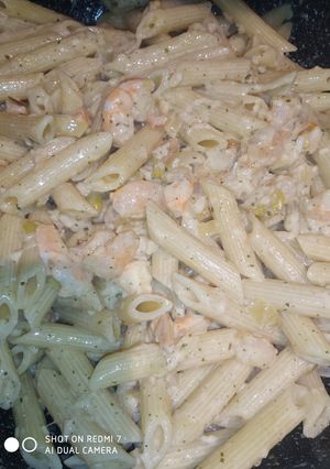 Una foto de Macarrones con gambas