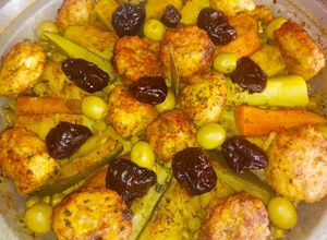 Foto principal de Tajín kefta (albóndigas rellenas de arroz)