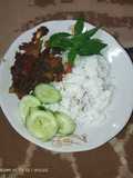 Bebek Bumbu Hitam
