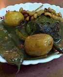 Gota Sheddo (Boiled Black eyed beans with Whole vegetables)