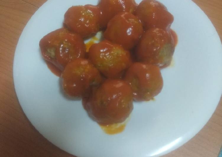 Albóndigas mixtas con manzana