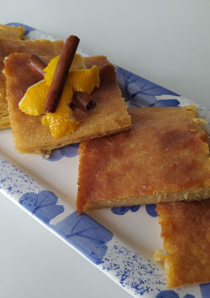Una foto de Bizcocho denso Veggie sabor arroz con leche 🌿🍰