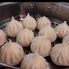 A picture of Modak.