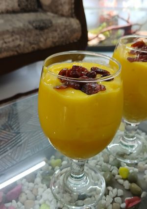 A picture of Mango Milkshake Cocktail.