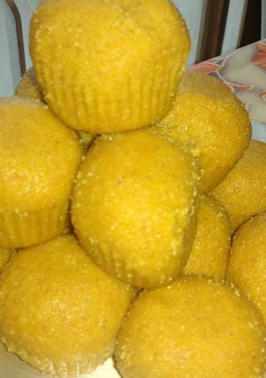 A picture of Besan ladoo.
