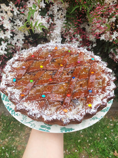 Una foto de Pastafrola de chocolate y naranja rellena de batata con chocolate