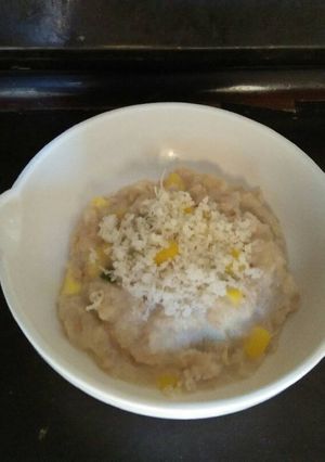 Foto resep Mpasi 8m+ : Oatmeal ayam jagung manis keju