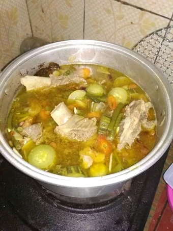 Langkah Mudah untuk Menyiapkan Resep Asem-asem Iga Sapi Anti Ribet, Bisa Manjain Lidah