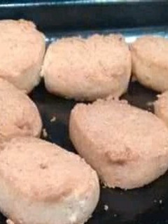 Una foto de Scones con harina de maíz