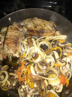 A picture of Yummy Pork chops.
