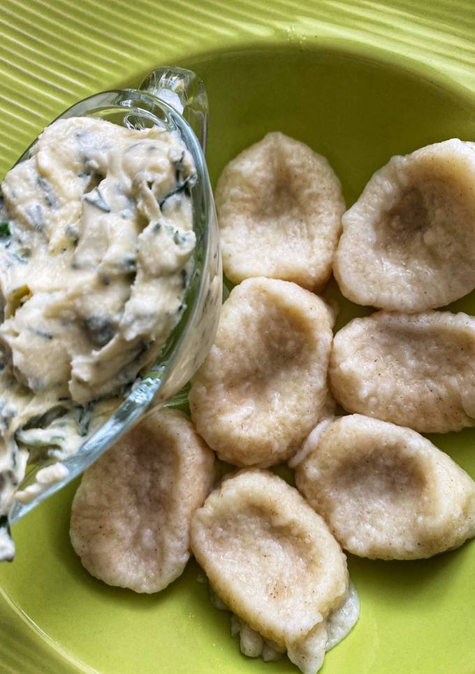 Сирні ліниві вареники (з цільнозернового борошна)