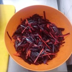 A picture of Beetroot n carrot salad. # saladcontest#.
