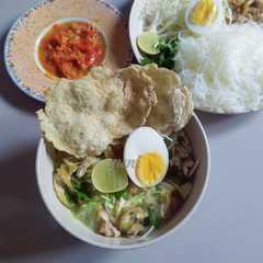 Soto lamongan রেসিপির প্রধান ছবি