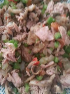 Una foto de Ensalada de atún con champiñones