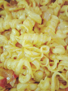 A picture of Macaroni.