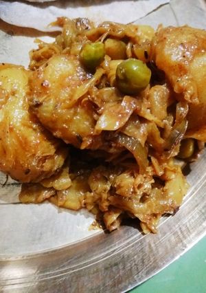বাঁধাকপি আলুর দম(bandhakopi aloor dum recipe in Bengali) রেসিপির প্রধান ছবি