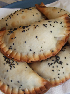 Una foto de Empanadas de morcilla de Burgos y chorizo colorado