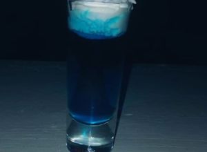 Una foto de Semen de pitufo (shot)