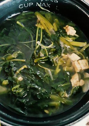 Foto resep Sayur Bayam magiccom #BantuMantenBaru