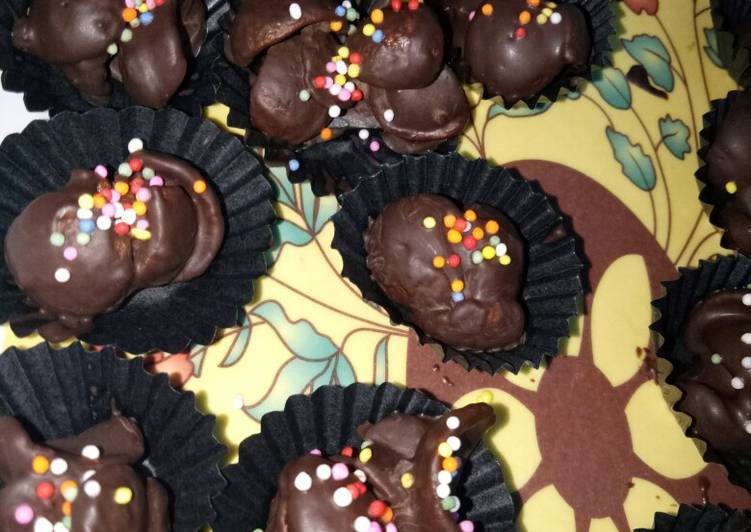 20+ Trend Terbaru Cara Buat Kue Coco Crunch Siram Coklat ...