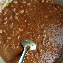 A picture of White Rajma Curry.