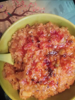 વઘારેલી ખીચડી (Vaghareli Khichdi Recipe In Gujarati) રેસીપી મુખ્ય ફોટો