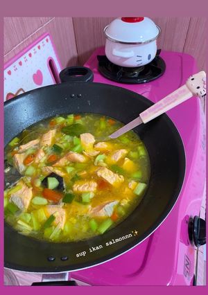 Foto resep Sup ikan salmonn~
