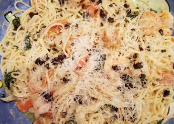 Easiest Way to Recipe Perfect Lemon spaghetti with shrimp and crabmeat