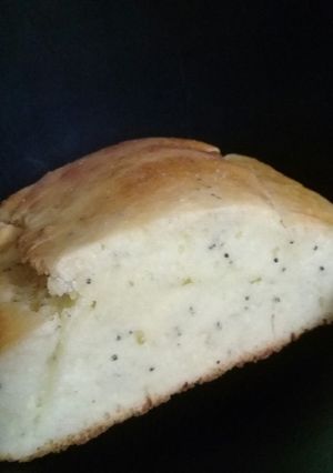Una foto de Budín de limón y amapolas🐧
