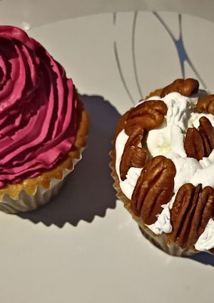 Una foto de Muffins de plátano con nuez