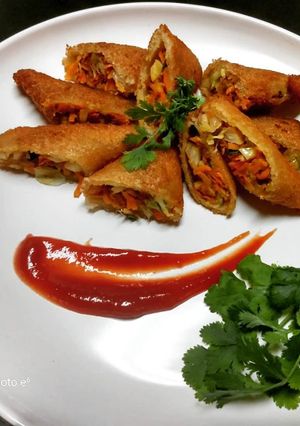 A picture of Instant Bread Samosa.